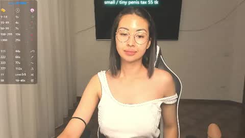 Snapshot of vanessa_sxy chatting on 07/04/26, 06:25 Vanessa online show from 07/04/26, 06:25