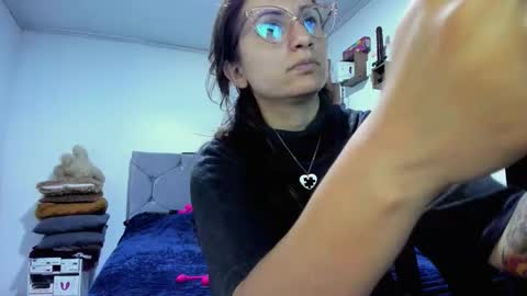 Snapshot of vanessa_udream chatting on 03/04/26, 08:59 Vanessa online show from 03/04/26, 08:59