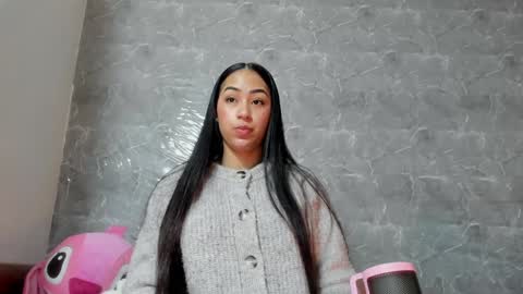 vanessaadol online show from 02/08/25, 10:07