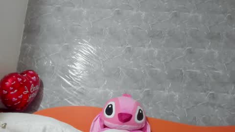 vanessaadol online show from 02/28/25, 08:20