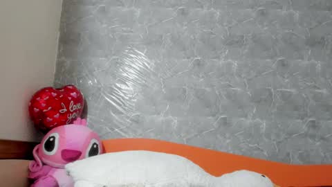 vanessaadol online show from 03/01/25, 08:13