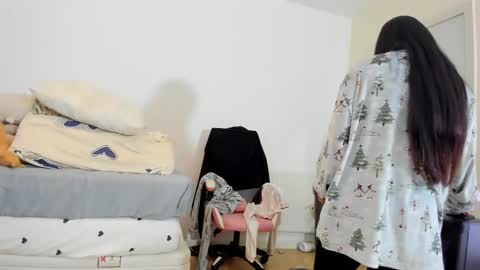 vanessaadol online show from 02/09/26, 09:57