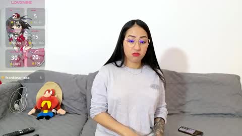 vanessaadol online show from 04/13/26, 09:59