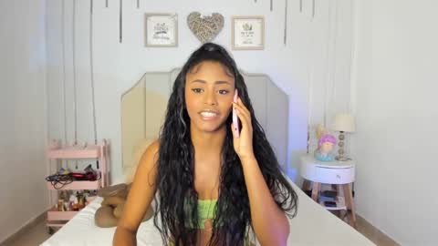 Vanessa online show from 12/25/24, 11:53