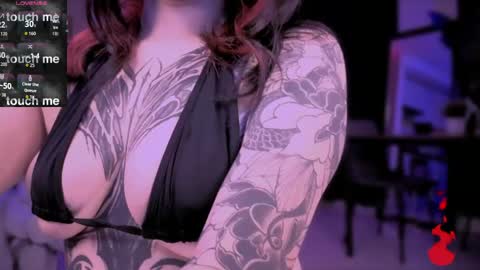 Snapshot of vanessablackrose chatting on 03/29/26, 01:49 Vanessa online show from 03/29/26, 01:49