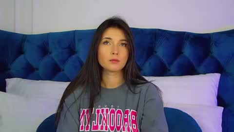 Snapshot of vanessacelesti chatting on 06/24/26, 06:12 Vanessa online show from 06/24/26, 06:12