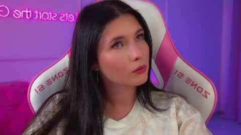 Snapshot of vanessacelesti chatting on 06/26/26, 06:56 Vanessa online show from 06/26/26, 06:56