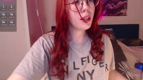Snapshot of vanessalincum chatting on 12/05/24, 07:38 Vanessa follow me -  I will answer you there at any time online show from 12/05/24, 07:38