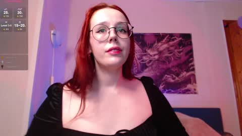 Snapshot of vanessalincum chatting on 12/10/24, 09:44 Vanessa follow me -  I will answer you there at any time online show from 12/10/24, 09:44