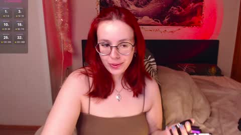 Snapshot of vanessalincum chatting on 01/23/25, 06:49 Vanessa follow me -  I will answer you there at any time online show from 01/23/25, 06:49