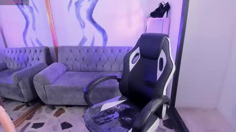 Snapshot of vanessascott_ chatting on 03/14/26, 06:30 vanessascott_ online show from 03/14/26, 06:30