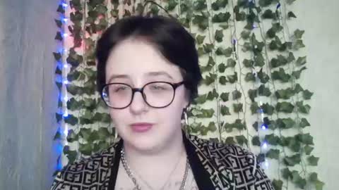 Snapshot of vanessashadow chatting on 06/10/26, 03:00 vanessashadow online show from 06/10/26, 03:00
