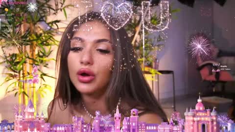 Snapshot of vanessasimon chatting on 01/24/25, 12:10 Vanessa Simon online show from 01/24/25, 12:10