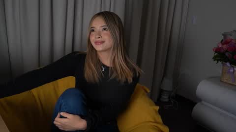 Snapshot of vanesse_ chatting on 03/18/26, 03:09 Irina online show from 03/18/26, 03:09