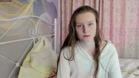 Luna online show from 03/16/26, 07:07