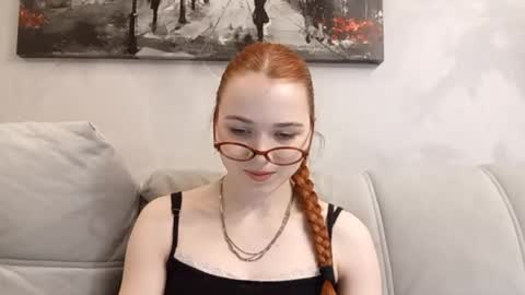 Snapshot of vaniaafzal chatting on 05/21/26, 04:14 Vania online show from 05/21/26, 04:14