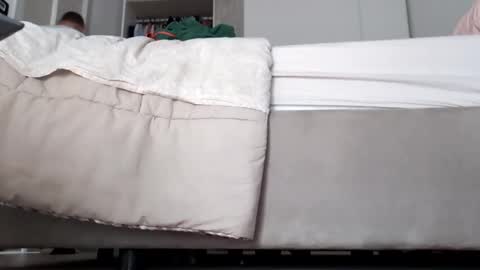 Snapshot of vanici74 chatting on 02/28/25, 04:10 vanici74 online show from 02/28/25, 04:10