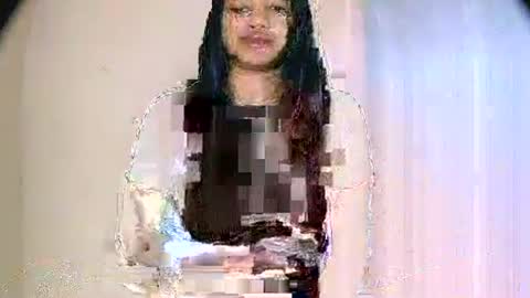 Snapshot of vanih27 chatting on 05/16/26, 06:43 vanih27 online show from 05/16/26, 06:43