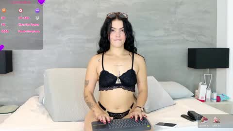 Snapshot of vanika_ray chatting on 06/04/26, 11:38 vanika_ray online show from 06/04/26, 11:38