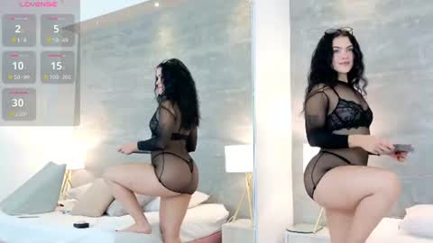 Snapshot of vanika_ray chatting on 07/11/26, 11:35 vanika_ray online show from 07/11/26, 11:35