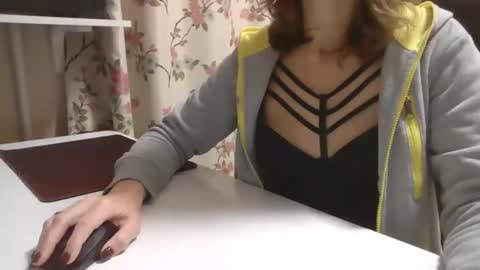 vanillachika205 online show from 12/04/25, 04:38