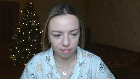 Snapshot of vanillamuffin chatting on 12/23/25, 06:11 VanillaMuffin online show from 12/23/25, 06:11