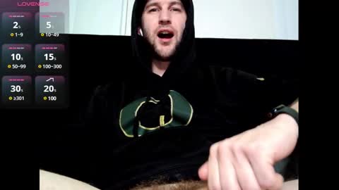 Snapshot of vanillaniceeee chatting on 12/27/24, 01:43 vanillaniceeee online show from 12/27/24, 01:43