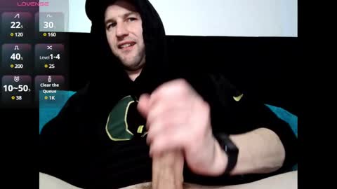 Snapshot of vanillaniceeee chatting on 03/08/25, 08:55 vanillaniceeee online show from 03/08/25, 08:55