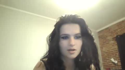 vanillatemptation online show from 10/16/25, 05:08