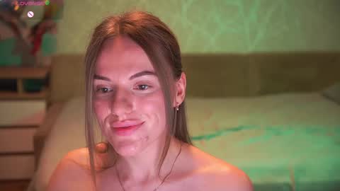 Snapshot of vanille_mystery chatting on 11/06/25, 08:54 Sophie online show from 11/06/25, 08:54