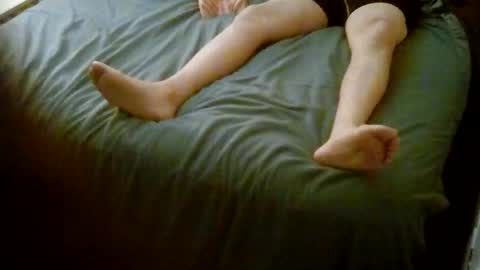 Usagi online show from 10/26/25, 02:17