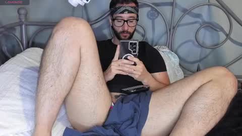 Van online show from 10/29/25, 03:47