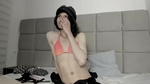 vannellope_96 online show from 02/02/26, 05:55