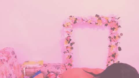 Snapshot of vannesascott chatting on 04/06/26, 06:53 VANNESA online show from 04/06/26, 06:53