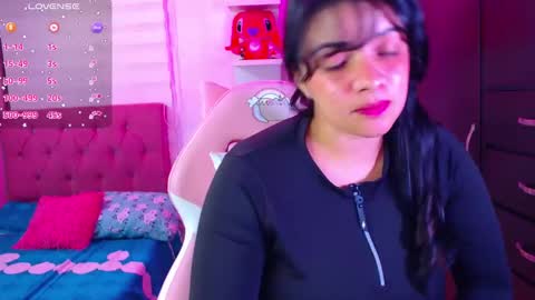 Vanesa online show from 01/07/25, 11:03