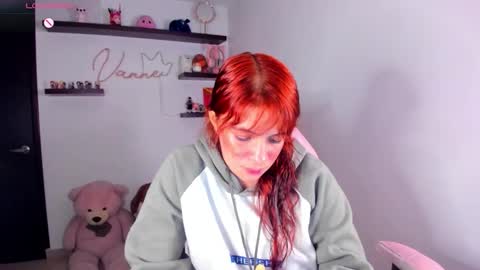 Snapshot of vannessa_shy chatting on 04/20/26, 10:55 Vanesa online show from 04/20/26, 10:55