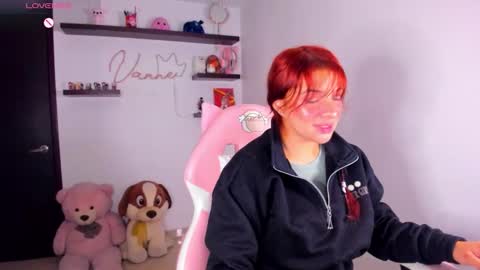 Snapshot of vannessa_shy chatting on 04/25/26, 03:09 Vanesa online show from 04/25/26, 03:09