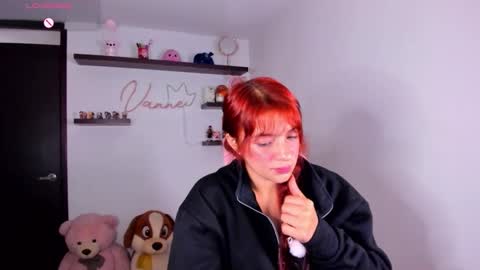 Snapshot of vannessa_shy chatting on 04/30/26, 08:15 Vanesa online show from 04/30/26, 08:15