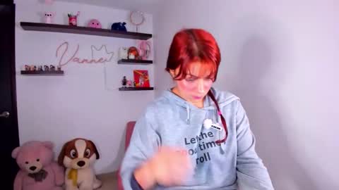 Snapshot of vannessa_shy chatting on 05/02/26, 12:15 Vanesa online show from 05/02/26, 12:15