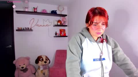 Snapshot of vannessa_shy chatting on 05/05/26, 11:46 Vanesa online show from 05/05/26, 11:46
