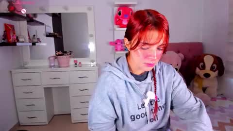 Snapshot of vannessa_shy chatting on 05/08/26, 06:13 Vanesa online show from 05/08/26, 06:13