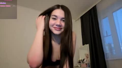 Vanessa  online show from 03/18/26, 03:59