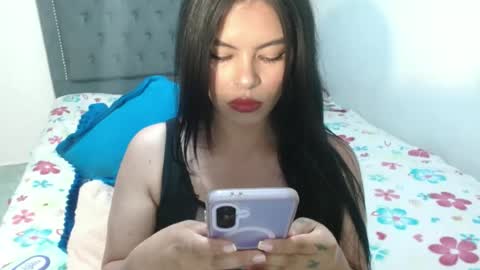 Snapshot of vannsexporn chatting on 07/10/26, 10:01 Vannesa online show from 07/10/26, 10:01