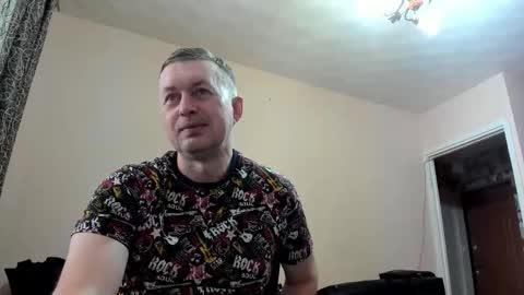 vano_822 online show from 09/09/25, 08:03