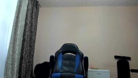 Snapshot of vano_822 chatting on 04/24/26, 04:59 vano_822 online show from 04/24/26, 04:59