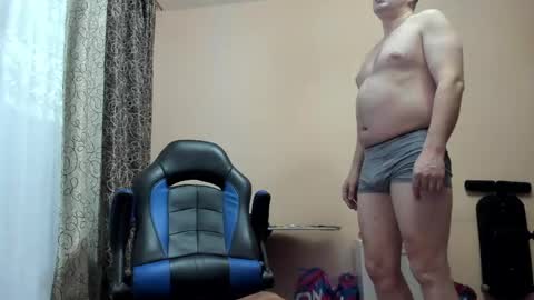 Snapshot of vano_822 chatting on 04/28/26, 06:57 vano_822 online show from 04/28/26, 06:57