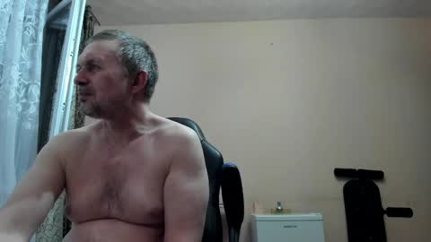 Snapshot of vano_822 chatting on 05/15/26, 08:05 vano_822 online show from 05/15/26, 08:05