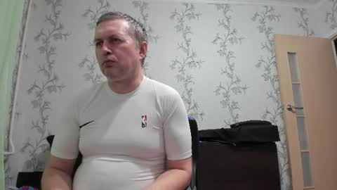 Snapshot of vano_822 chatting on 06/11/26, 07:56 vano_822 online show from 06/11/26, 07:56