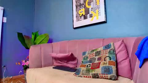 Snapshot of vans_ross chatting on 03/24/26, 07:30 Vans Ross online show from 03/24/26, 07:30