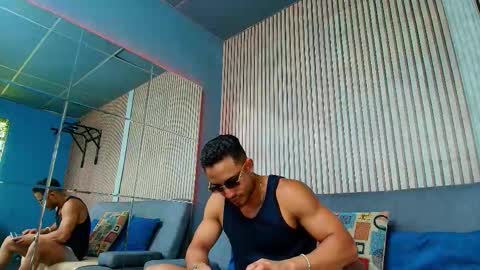 Snapshot of vans_ross chatting on 03/26/26, 07:41 Vans Ross online show from 03/26/26, 07:41